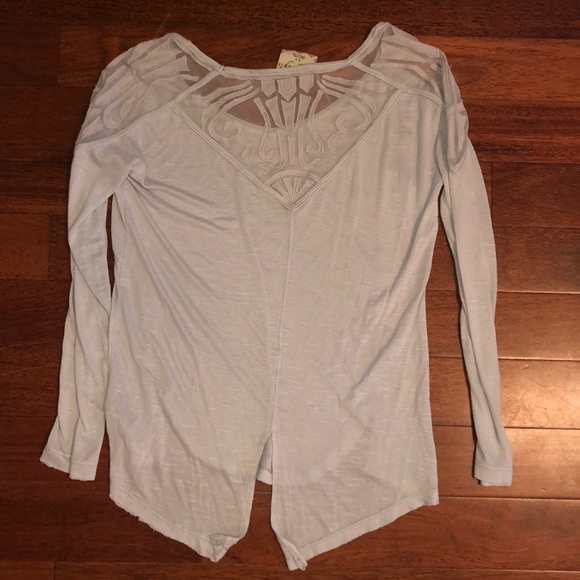 shirt that’s fairly new - Picture 2 of 2